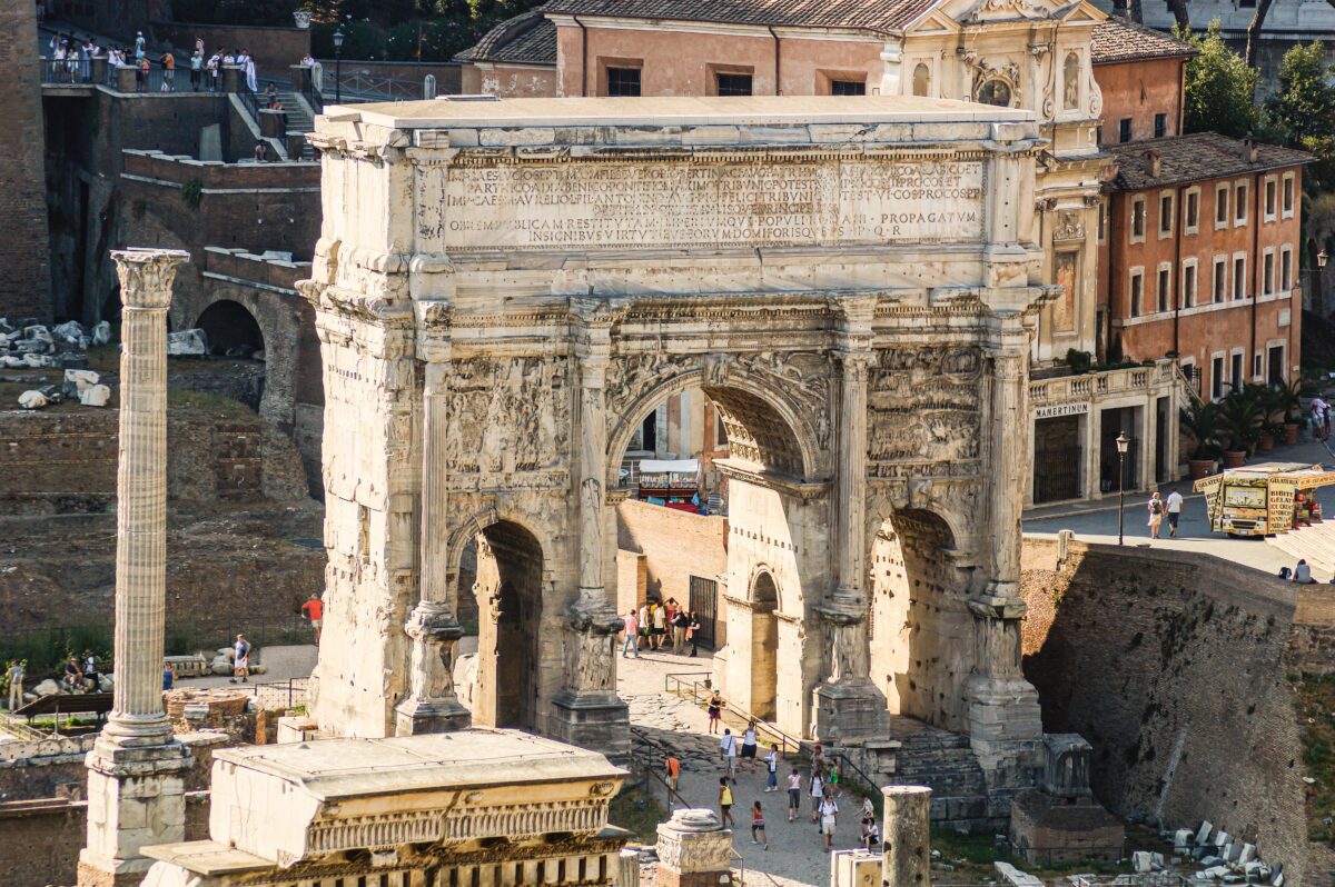 Septimius Severus Kemeri, Roma Forumu