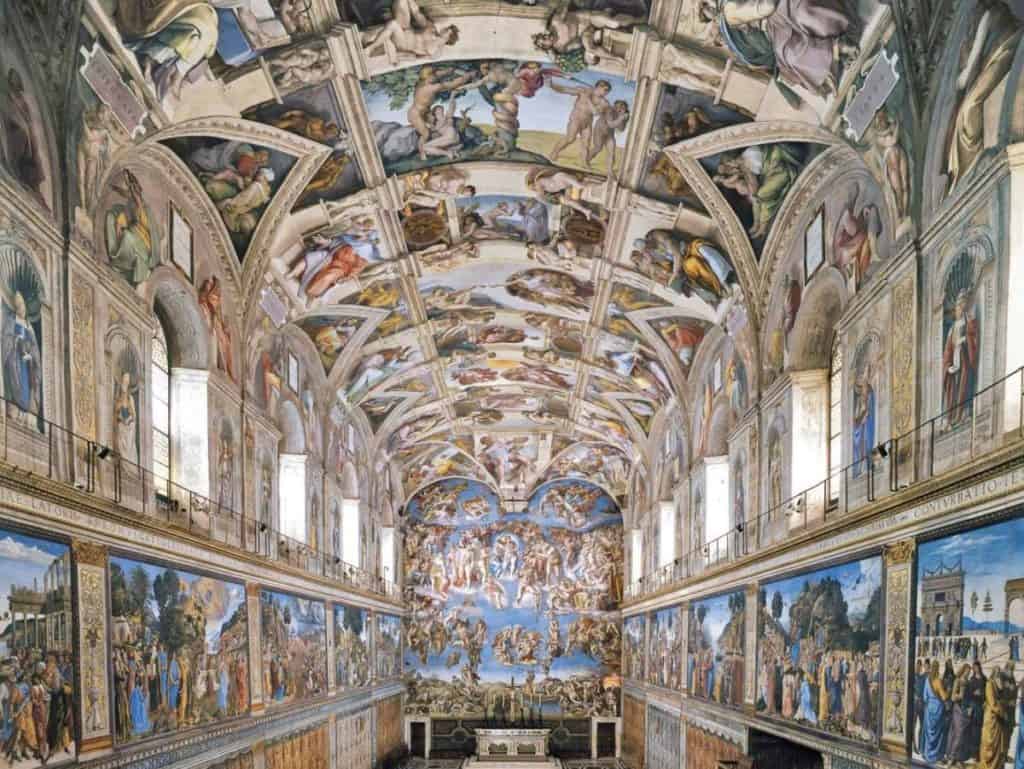 Sistine Sapeli Vatikan Michelangelo Tavan ve duvar freskleri vatikan