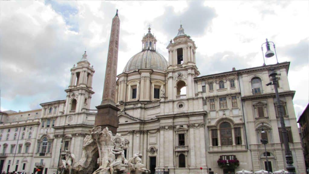 sant agnese in agone kilisesi roma