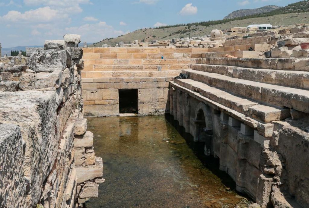 Pamukkale Travertenleri