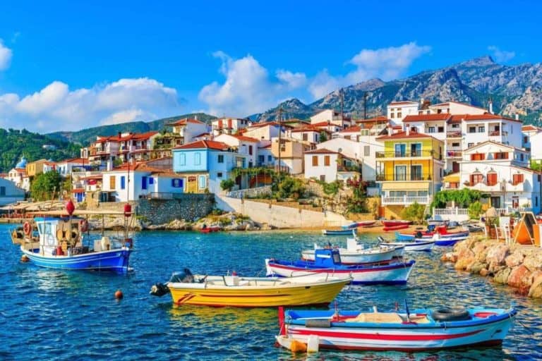 Samos Adası Gezilecek Yerler: Plajlar, Antik Kentler ve Detaylı Gezi Rehberi