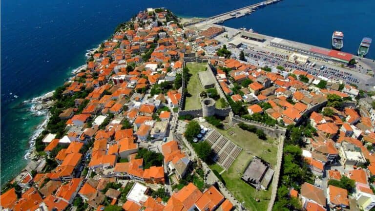 Kavala Gezilecek Yerler: Kaçırmamanız Gereken 15 Harika Nokta