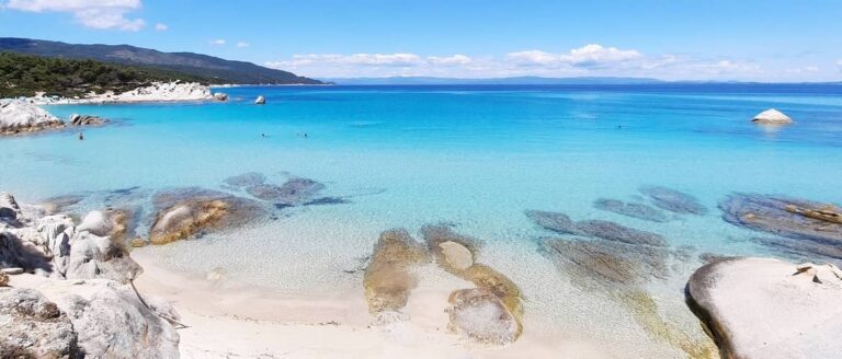 Halkidiki Gezilecek Yerler: En İyi Plajlar, Tarihi Mekanlar ve Yöresel Lezzetler