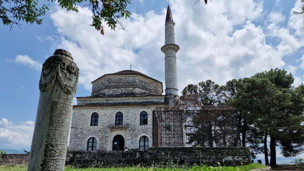 Yanya Fethiye Camii