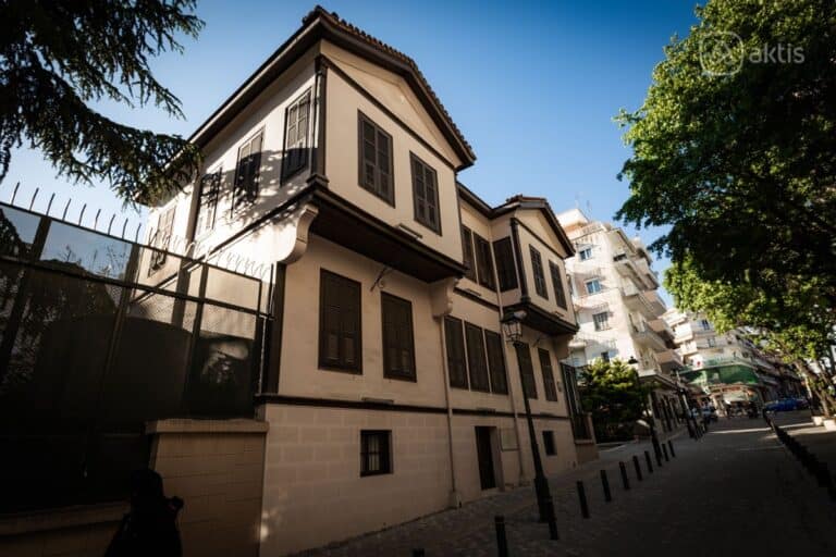 Selanik Gezilecek Yerler: Tarihi ve Modern Mirası Keşfedin