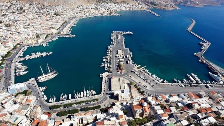 Pothia Limanı ve Şehir Merkezi, Kalimnos Adası