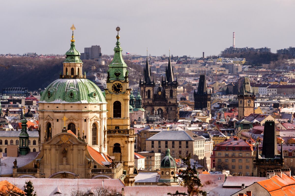 Prag’da Konaklama Bölgeleri: Nerede Kalmalı?