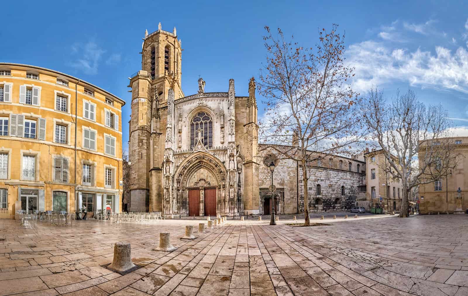 Aix-en-Provence Saint-Sauveur Katedrali