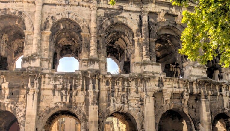 Nîmes Roma arenası